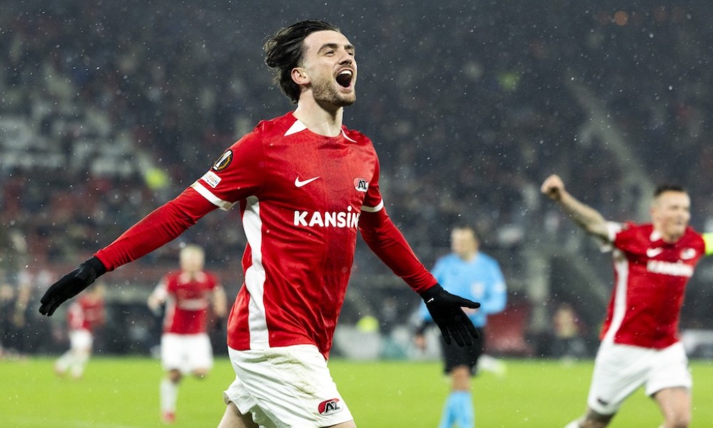 Europa League wins for AZ and Twente, but Ajax lose in Riga