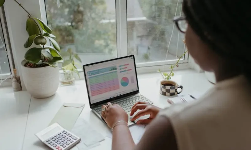 Data Entry Clerk[ West/Training provided/Transport provided]